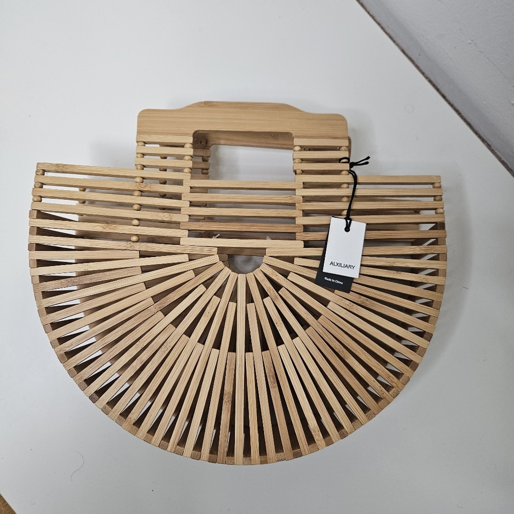 NWT Aritzia Auxiliary Top Handle Bamboo Wood Handbag Beach Resort Summer